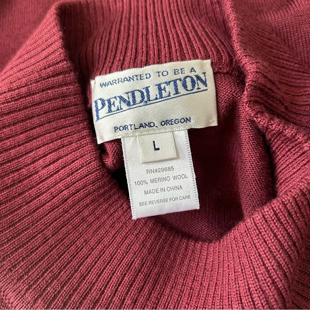 NWOT Pendleton Women’s 100% Merino Wool Crewneck Knit Sweater in Merlot, Size L